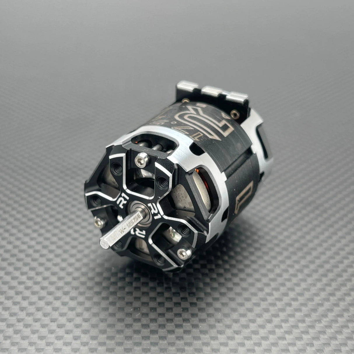 R1 Wurks - V30 17.5T (ROAR Approved) - 020182